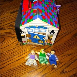 Melissa and doug wooden doorbell house